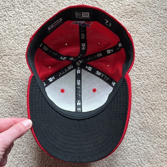 New Era Blue Jays Canada Fitted Baseball Cap - Picture 5 of 9